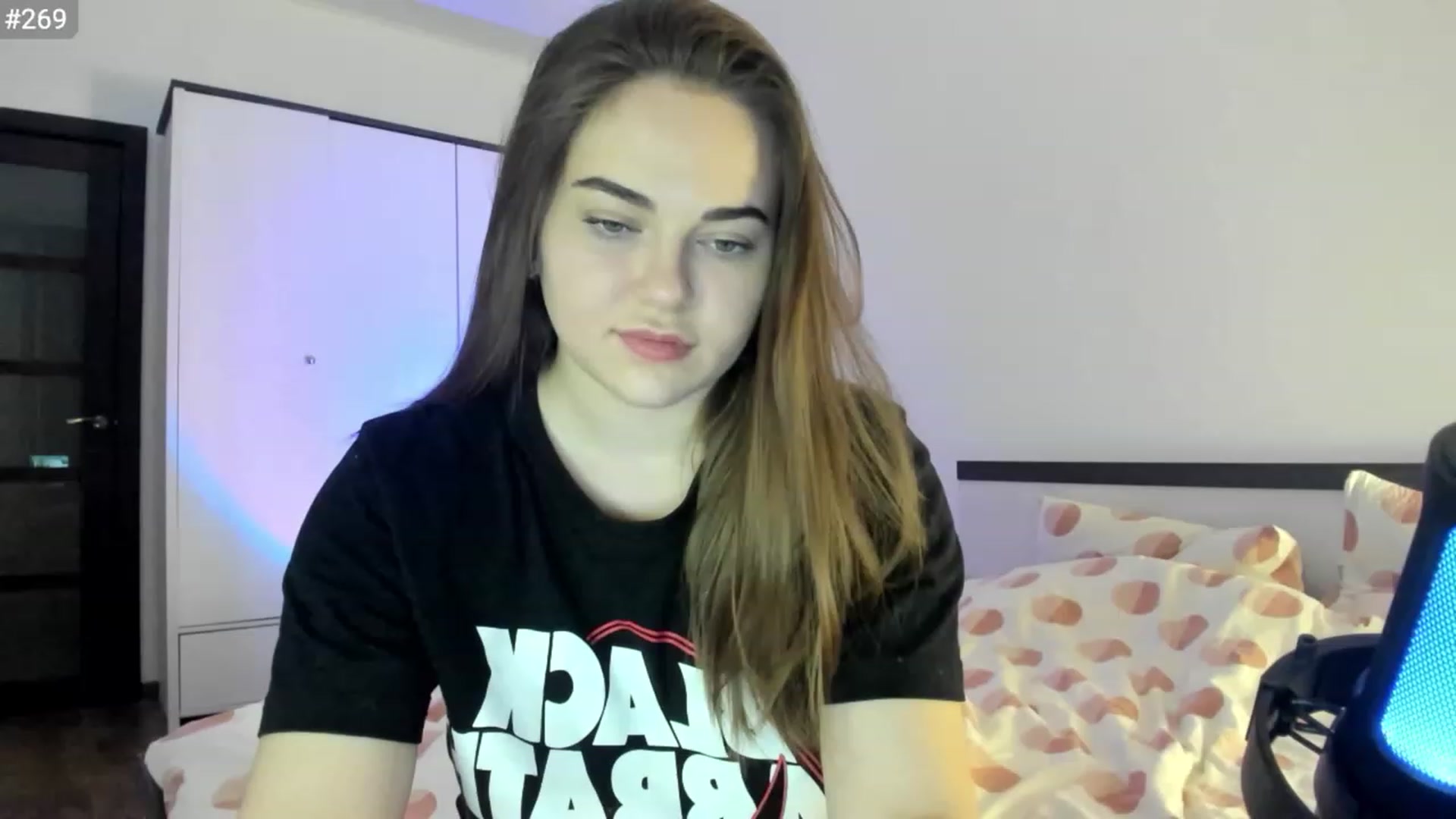 Gallery image thumbnail from BeeFairy_'s myfreecams stream on, 03/18/2023, 19:28 image 1 of 20