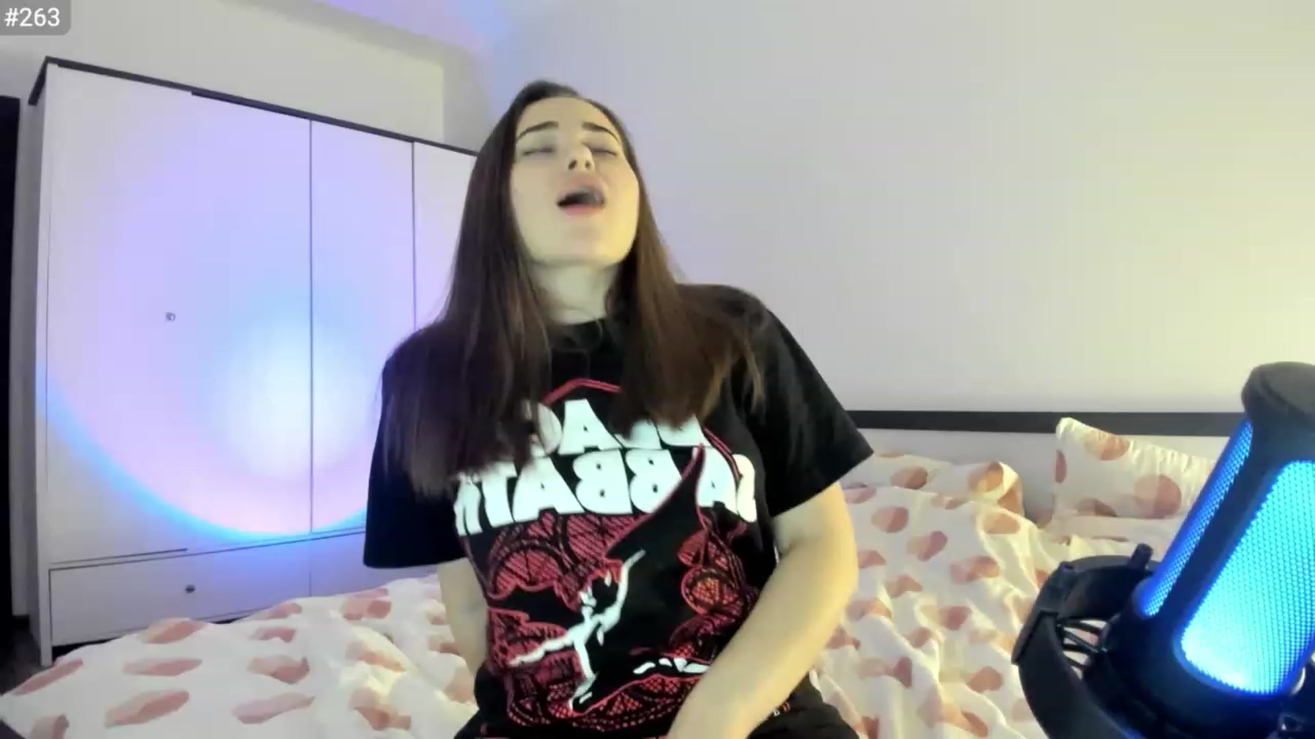 Gallery image thumbnail from BeeFairy_'s myfreecams stream on, 03/18/2023, 19:28 image 19 of 20