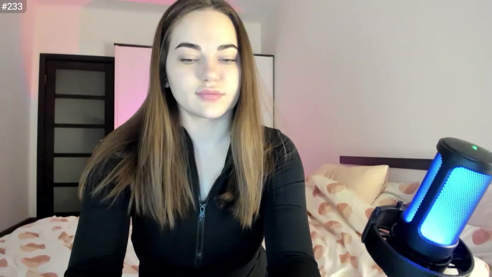 Gallery image thumbnail from BeeTheQueen's myfreecams stream on, 03/15/2023, 19:01 image 9 of 20