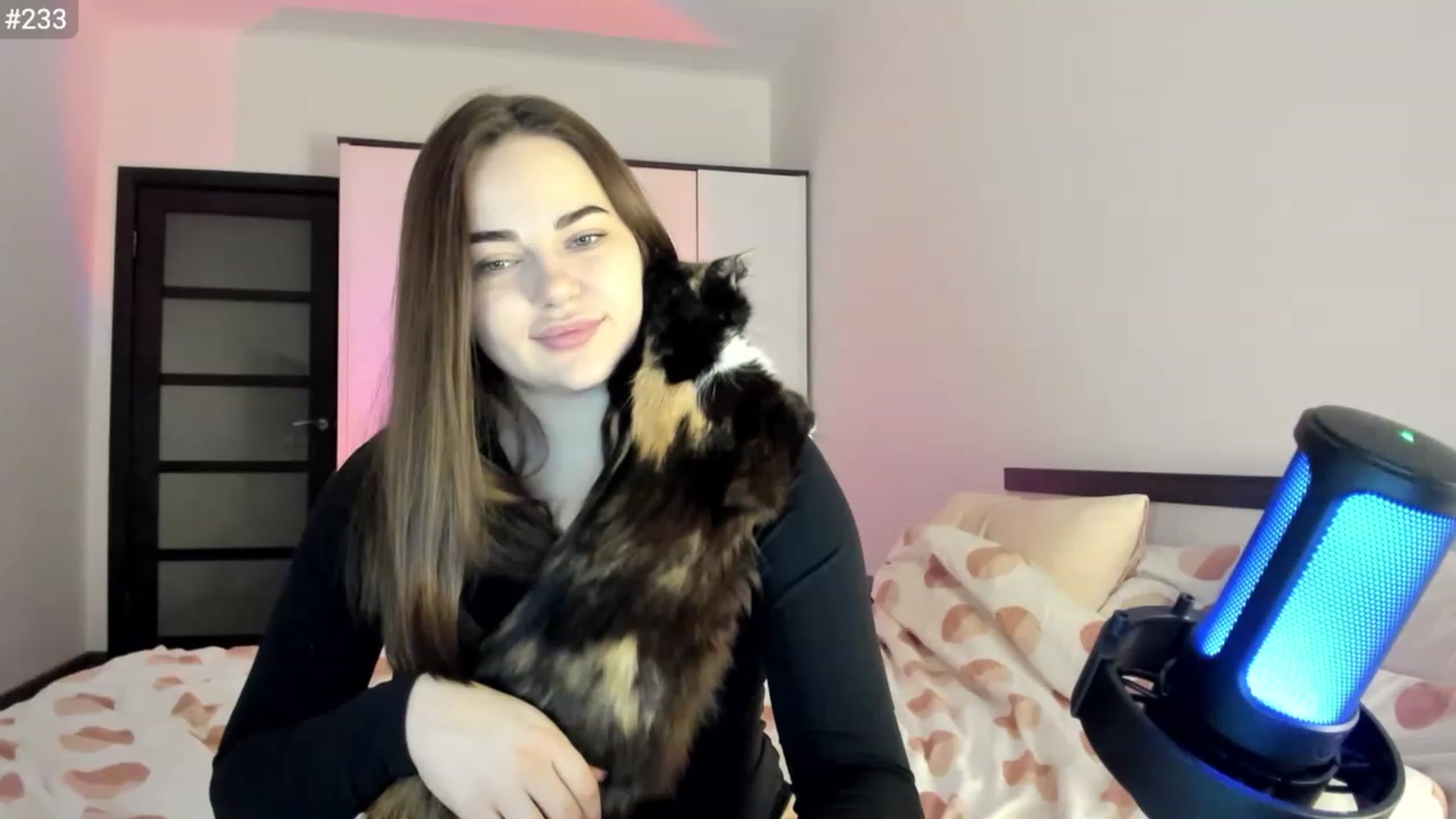 Gallery image thumbnail from BeeTheQueen's myfreecams stream on, 03/15/2023, 19:01 image 15 of 20