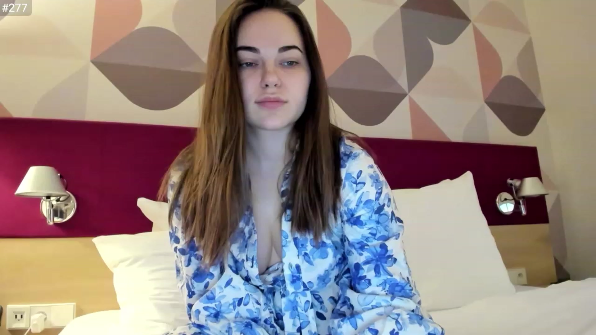 Gallery image thumbnail from BeeTheQueen's myfreecams stream on, 03/22/2023, 17:10 image 6 of 20