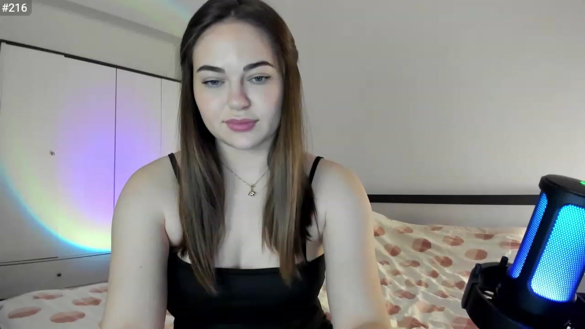 Gallery image thumbnail from BeeTheQueen's myfreecams stream on, 03/30/2023, 17:00 image 14 of 20