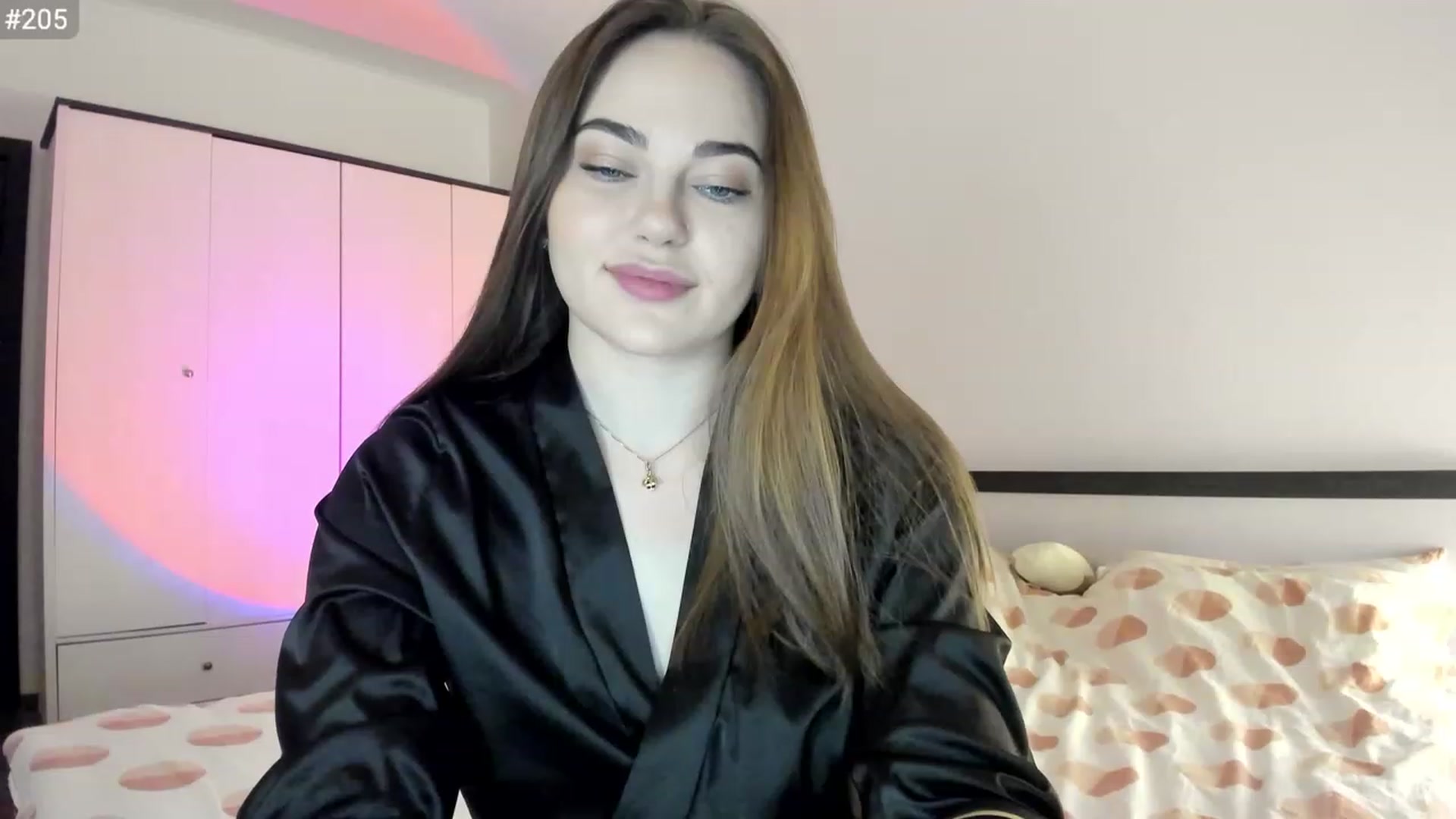Gallery image thumbnail from BeeTheQueen's myfreecams stream on, 03/31/2023, 18:11 image 9 of 20