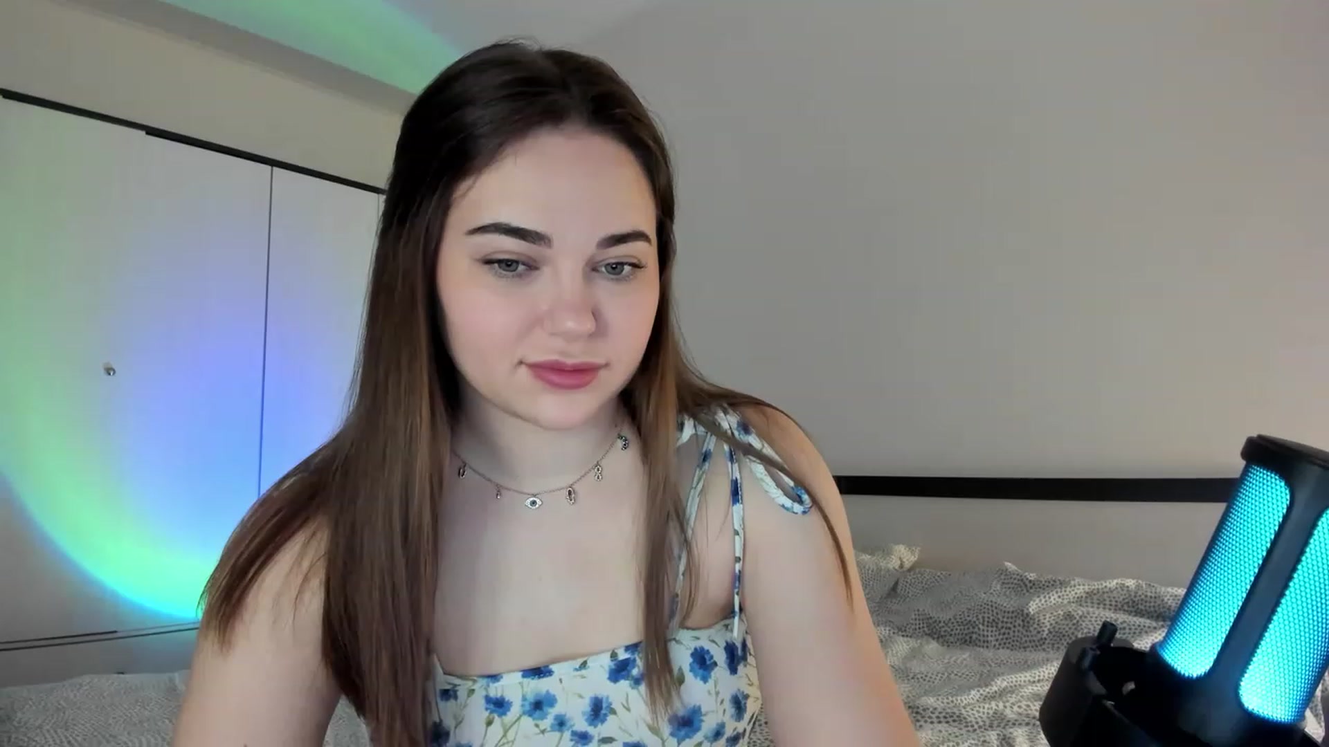 Gallery image thumbnail from BeeTheQueen's myfreecams stream on, 04/08/2023, 17:47 image 8 of 20