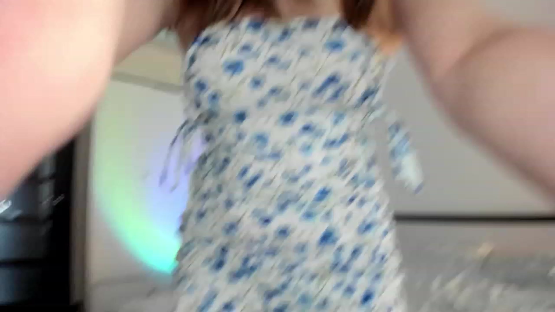 Gallery image thumbnail from BeeTheQueen's myfreecams stream on, 04/08/2023, 17:47 image 4 of 20