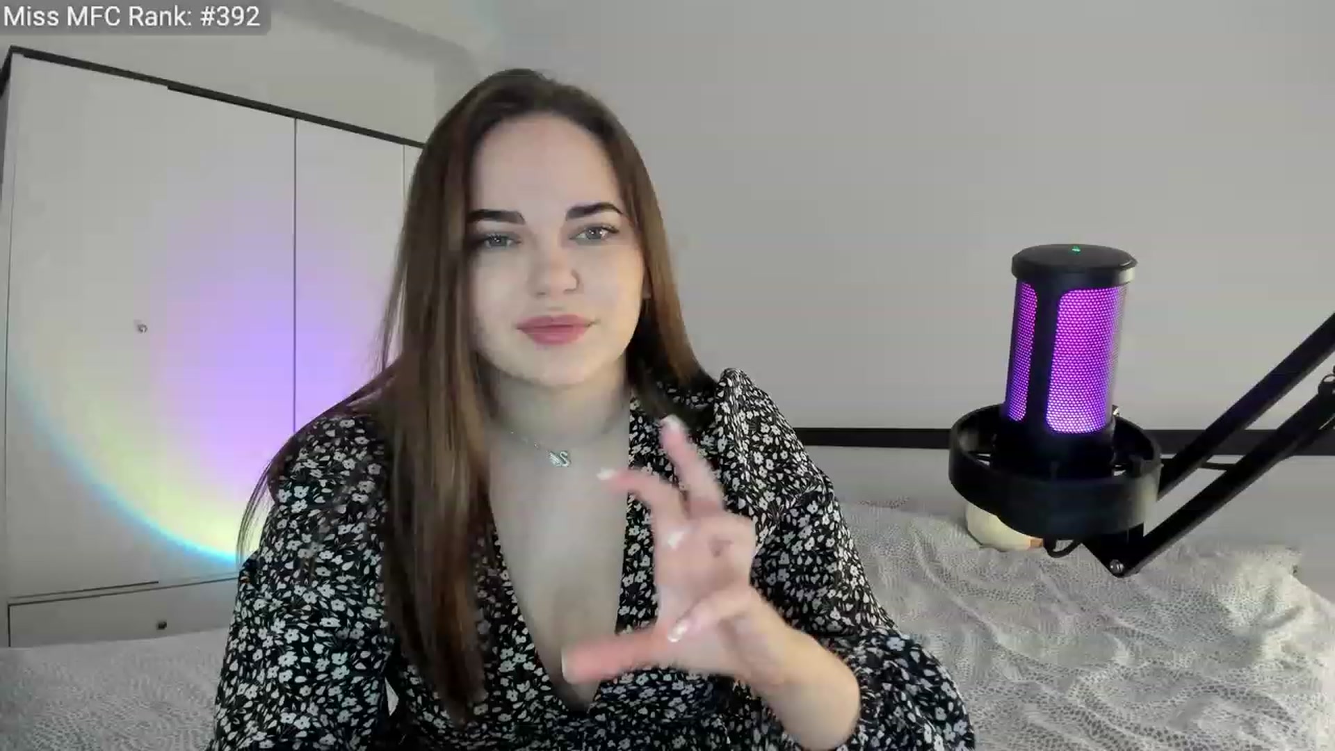 Gallery image thumbnail from BeeTheQueen's myfreecams stream on, 04/13/2023, 15:09 image 15 of 20