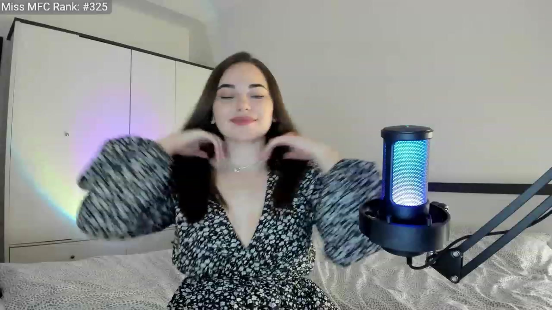 Gallery image thumbnail from BeeTheQueen's myfreecams stream on, 04/13/2023, 17:12 image 19 of 20
