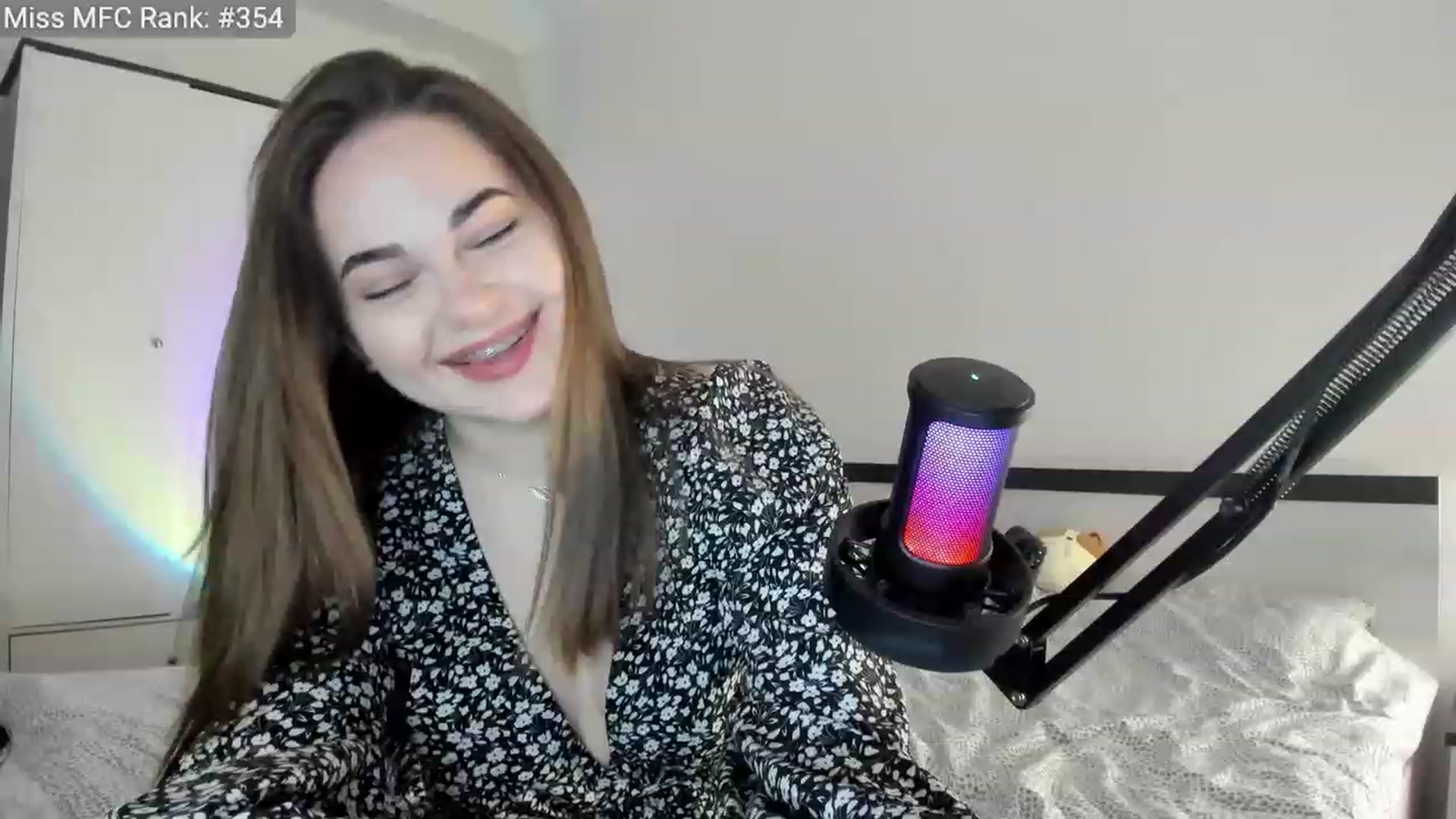 Gallery image thumbnail from BeeTheQueen's myfreecams stream on, 04/13/2023, 17:12 image 7 of 20