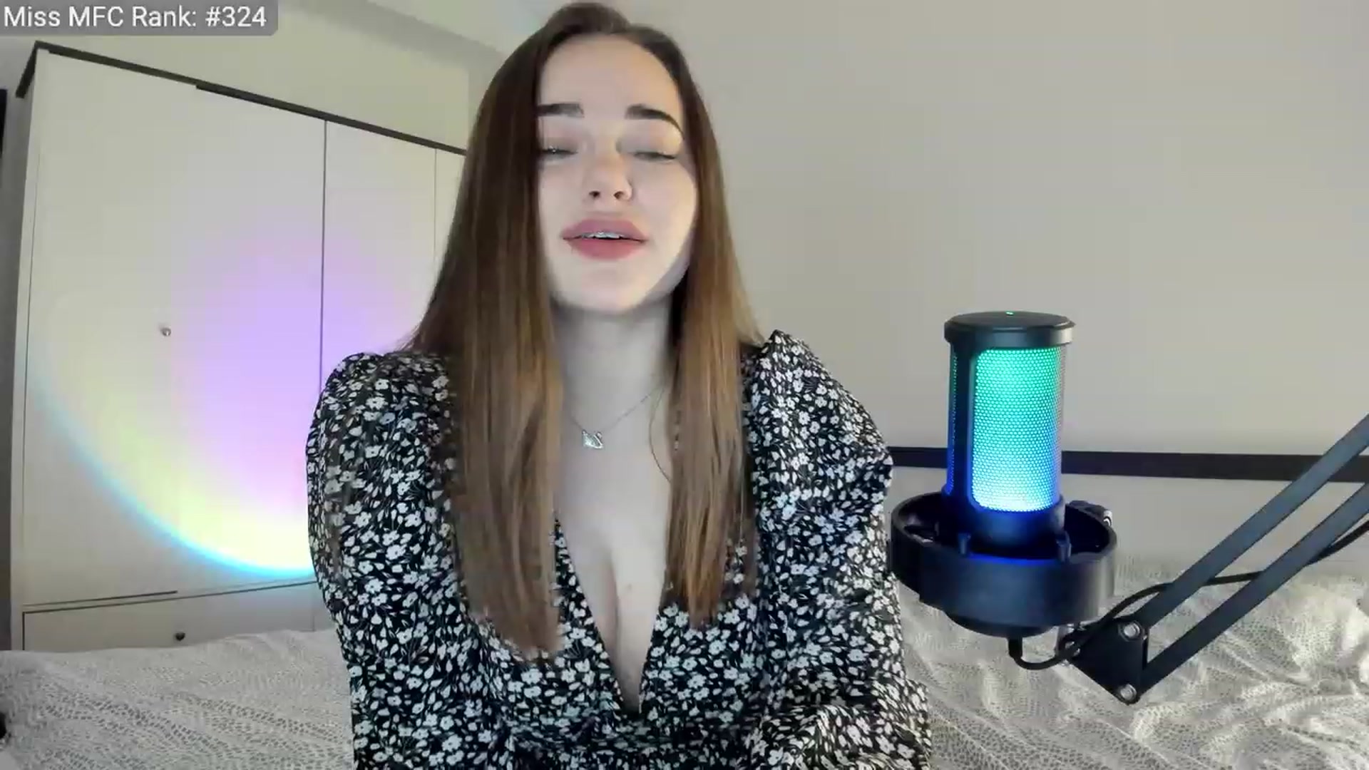 Gallery image thumbnail from BeeTheQueen's myfreecams stream on, 04/13/2023, 17:12 image 16 of 20