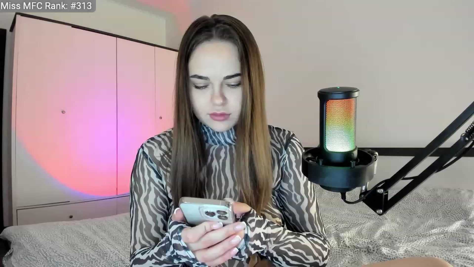 Gallery image thumbnail from BeeTheQueen's myfreecams stream on, 04/14/2023, 16:21 image 6 of 20