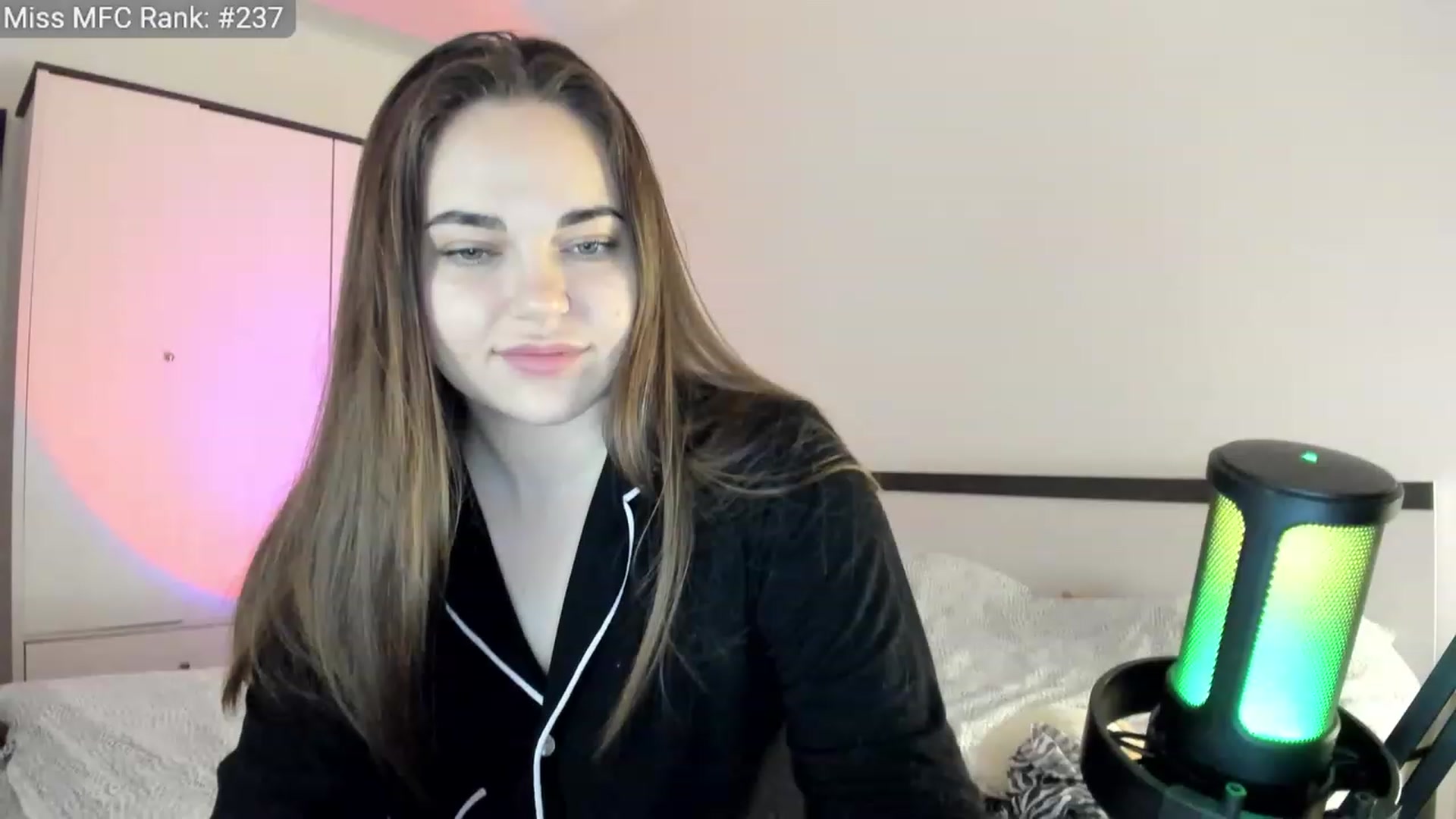 Gallery image thumbnail from BeeTheQueen's myfreecams stream on, 04/14/2023, 20:02 image 20 of 20