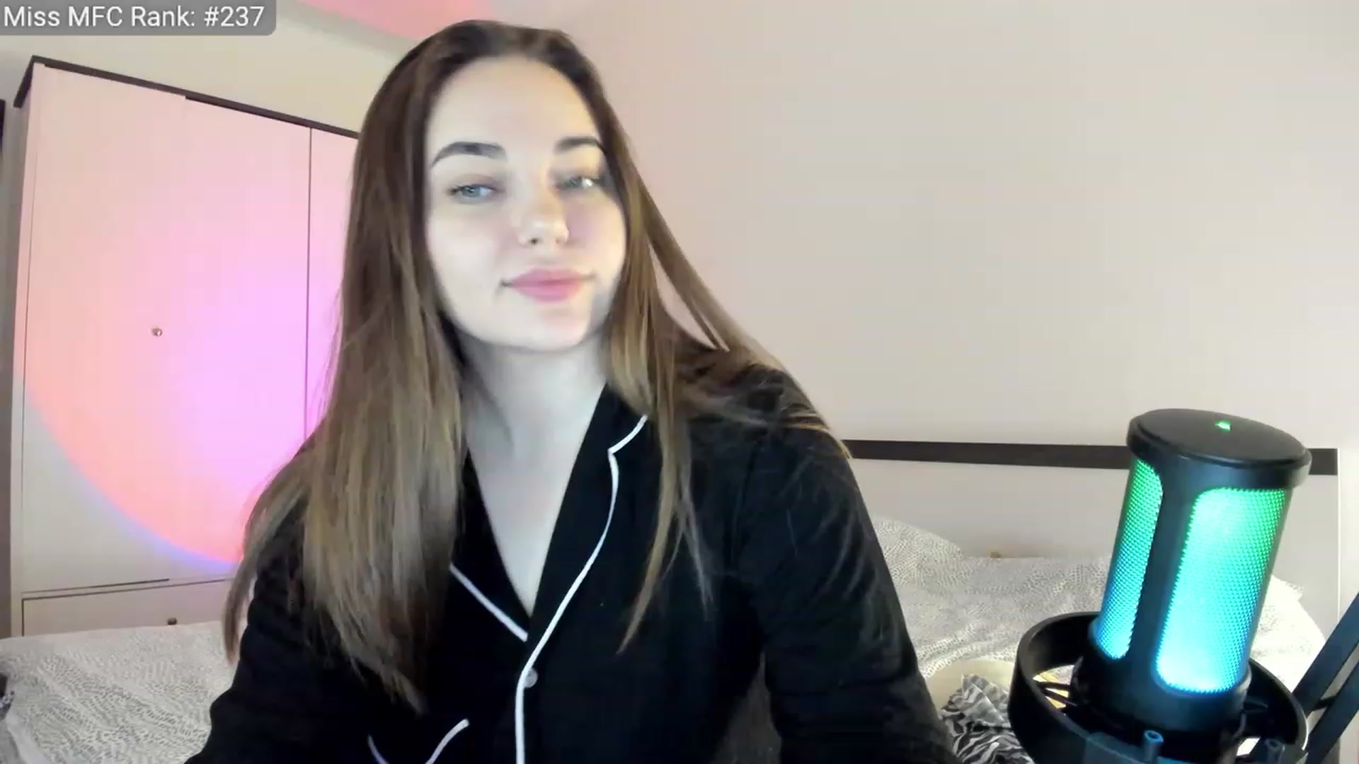 Gallery image thumbnail from BeeTheQueen's myfreecams stream on, 04/14/2023, 20:02 image 19 of 20