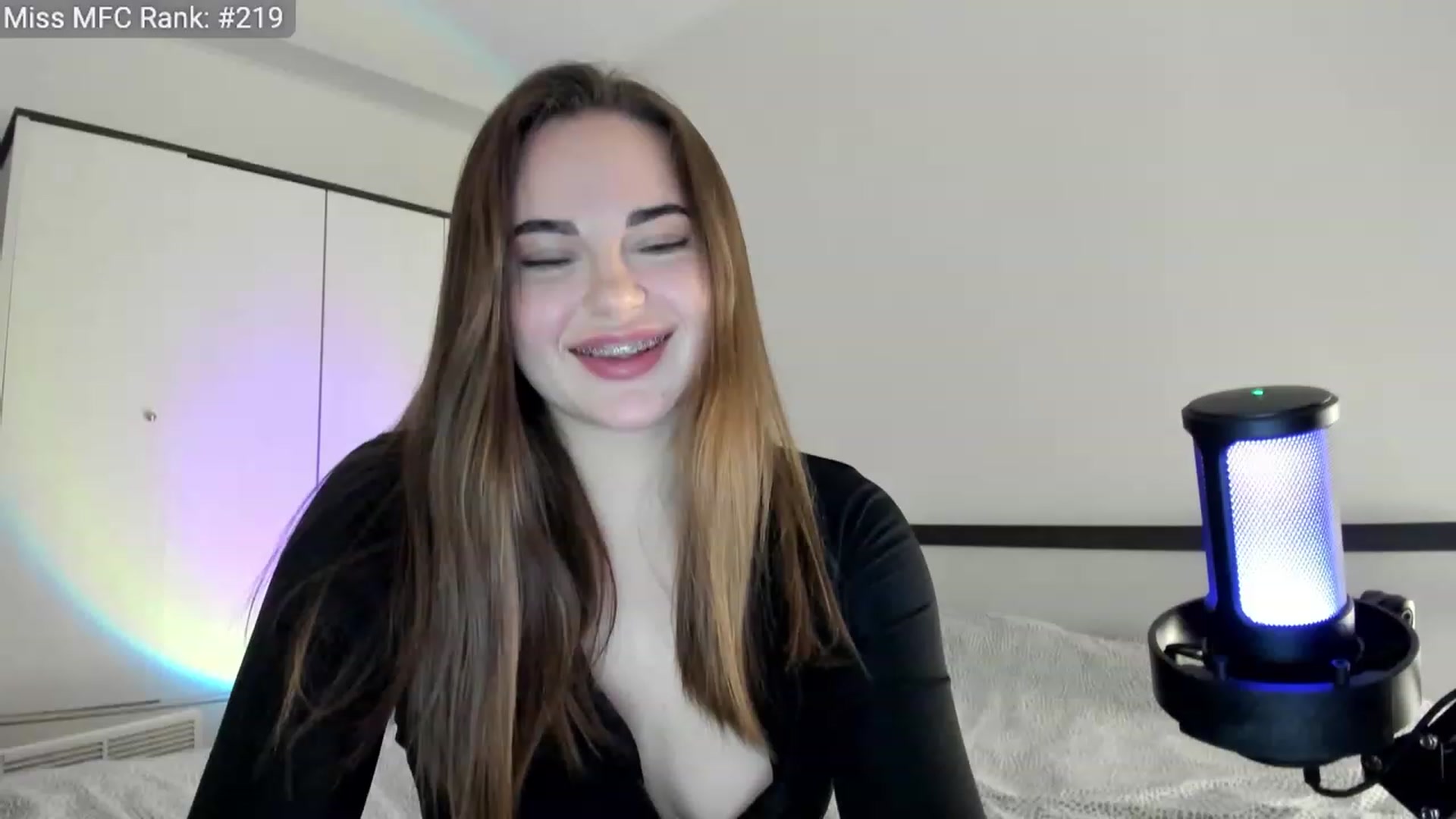 Gallery image thumbnail from BeeTheQueen's myfreecams stream on, 04/15/2023, 17:19 image 14 of 20