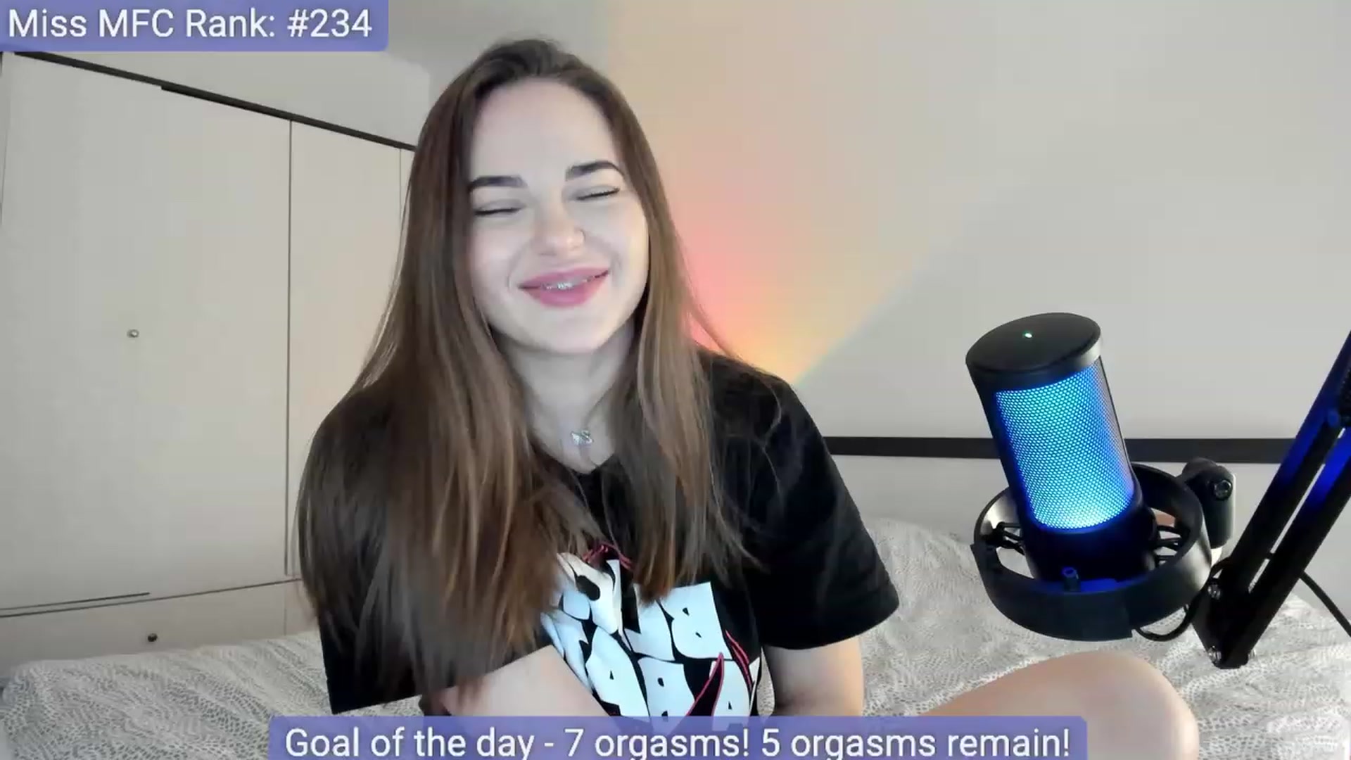Gallery image thumbnail from BeeTheQueen's myfreecams stream on, 04/19/2023, 16:27 image 3 of 20