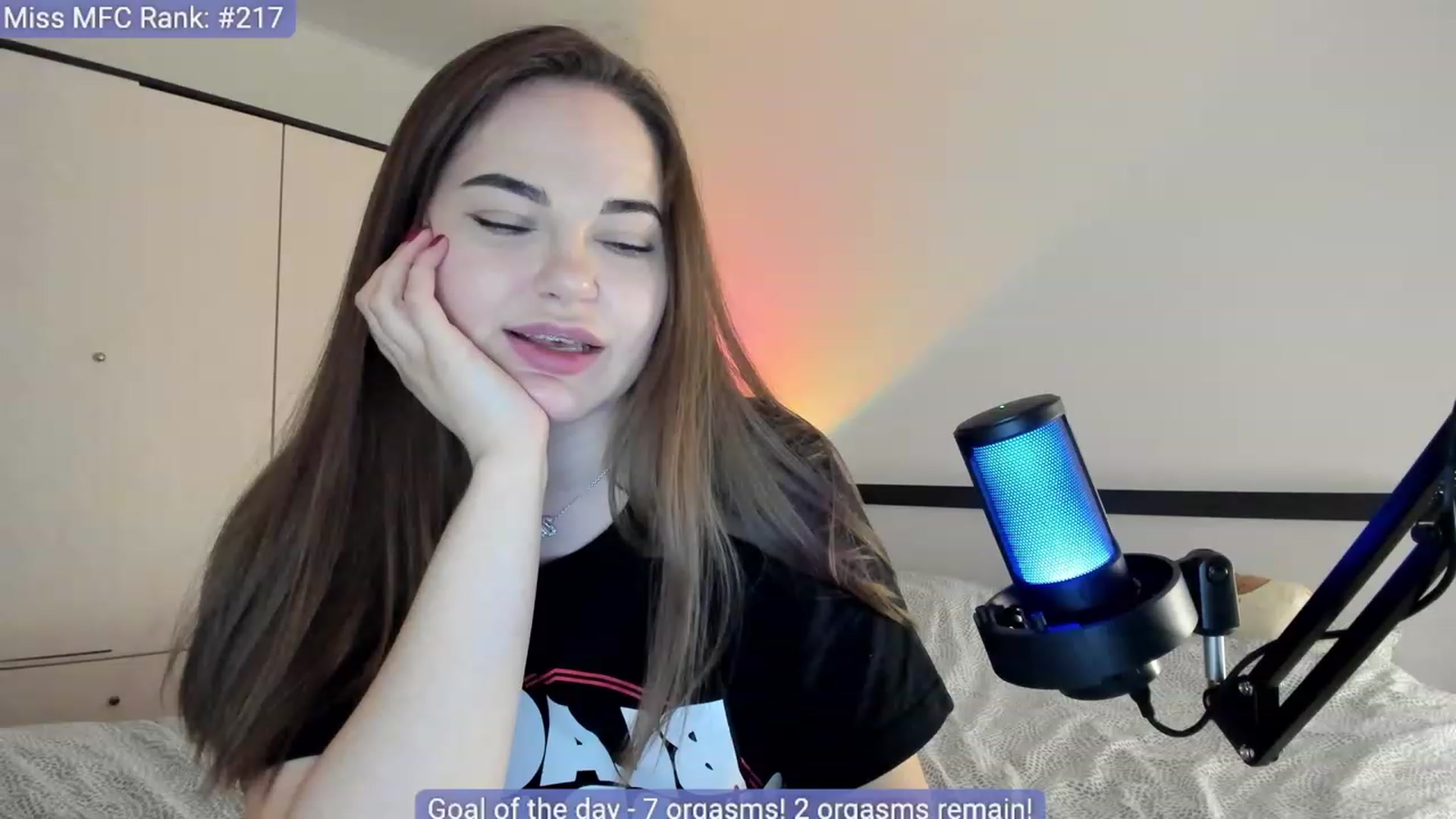 Gallery image thumbnail from BeeTheQueen's myfreecams stream on, 04/19/2023, 16:27 image 20 of 20