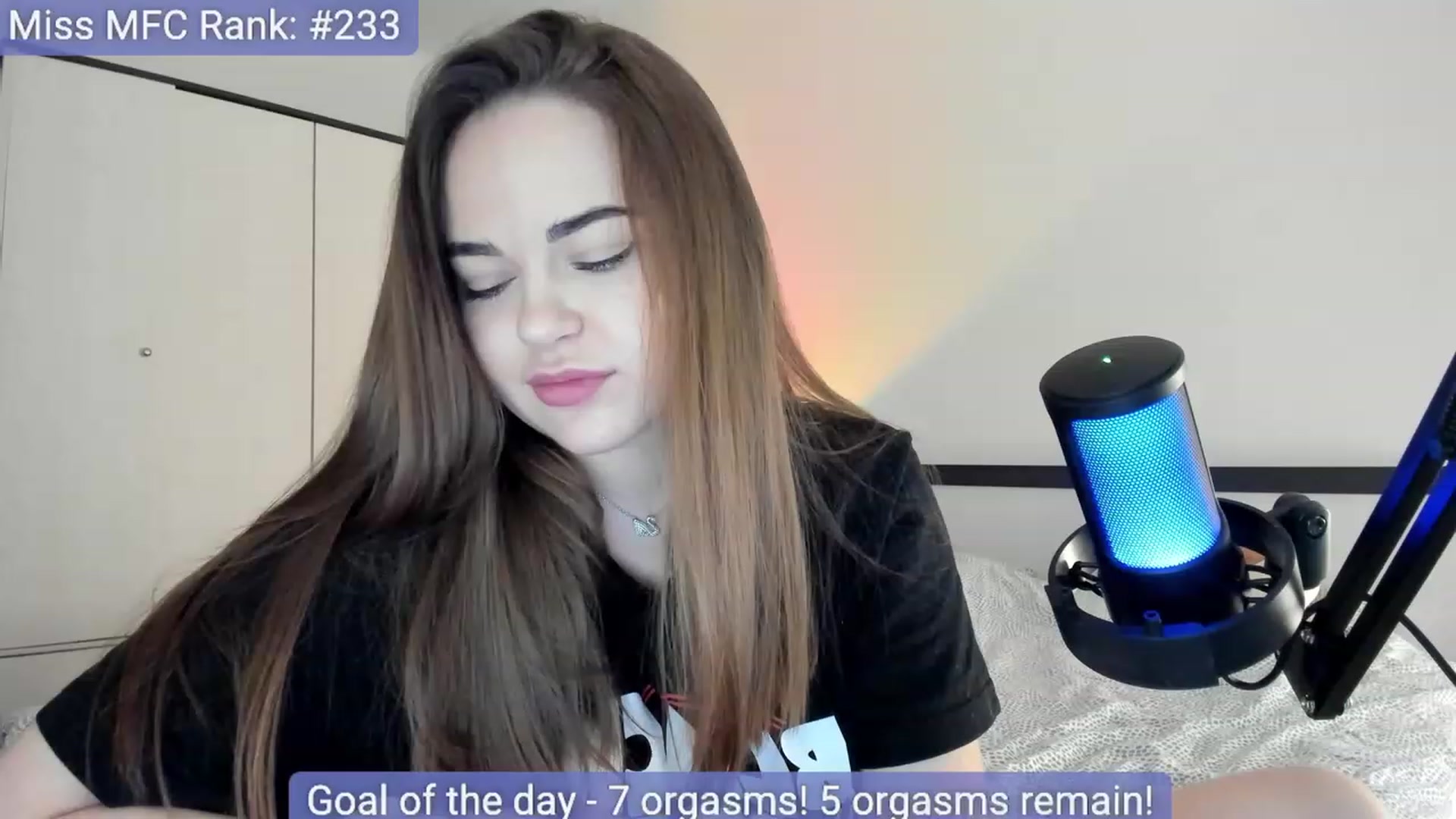 Gallery image thumbnail from BeeTheQueen's myfreecams stream on, 04/19/2023, 16:27 image 5 of 20
