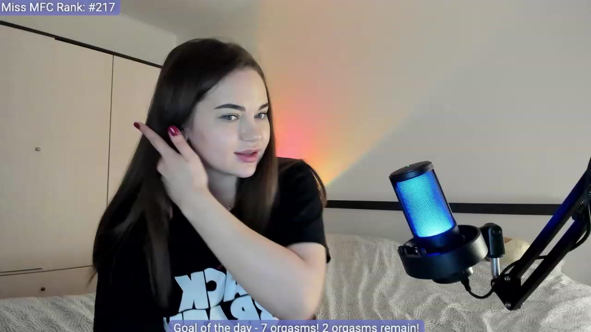 Gallery image thumbnail from BeeTheQueen's myfreecams stream on, 04/19/2023, 16:56 image 6 of 20