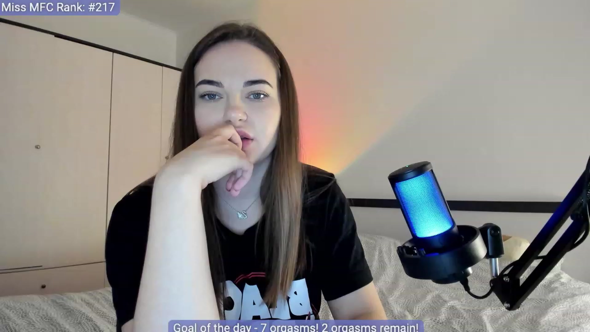 Gallery image thumbnail from BeeTheQueen's myfreecams stream on, 04/19/2023, 16:56 image 7 of 20