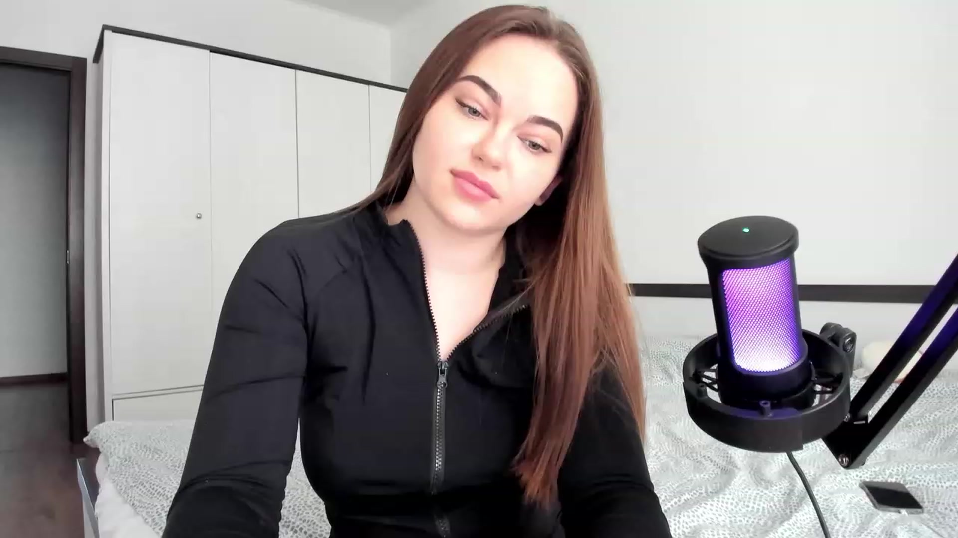 Gallery image thumbnail from BeeTheQueen's myfreecams stream on, 04/26/2023, 11:53 image 1 of 20