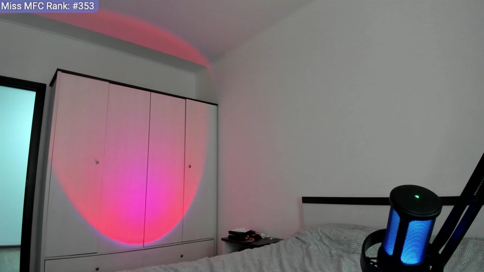 Gallery image thumbnail from BeeTheQueen's myfreecams stream on, 04/27/2023, 11:44 image 18 of 20