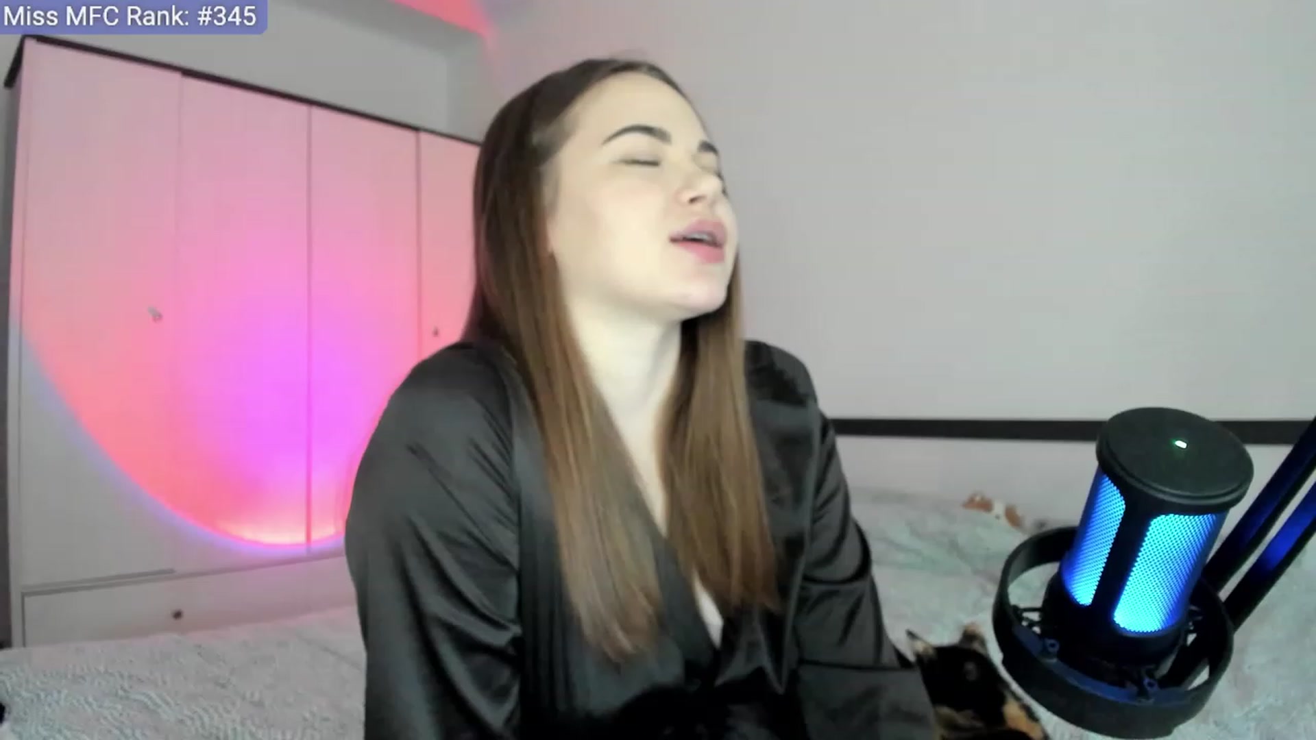 Gallery image thumbnail from BeeTheQueen's myfreecams stream on, 04/27/2023, 14:22 image 4 of 20
