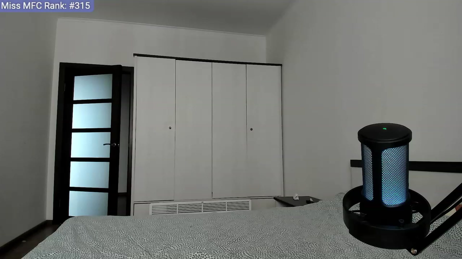 Gallery image thumbnail from BeeTheQueen's myfreecams stream on, 04/29/2023, 13:15 image 11 of 20