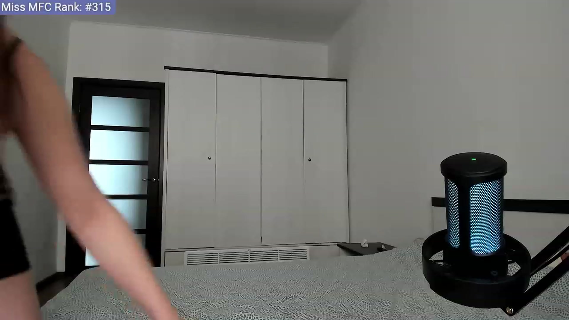 Gallery image thumbnail from BeeTheQueen's myfreecams stream on, 04/29/2023, 13:15 image 12 of 20