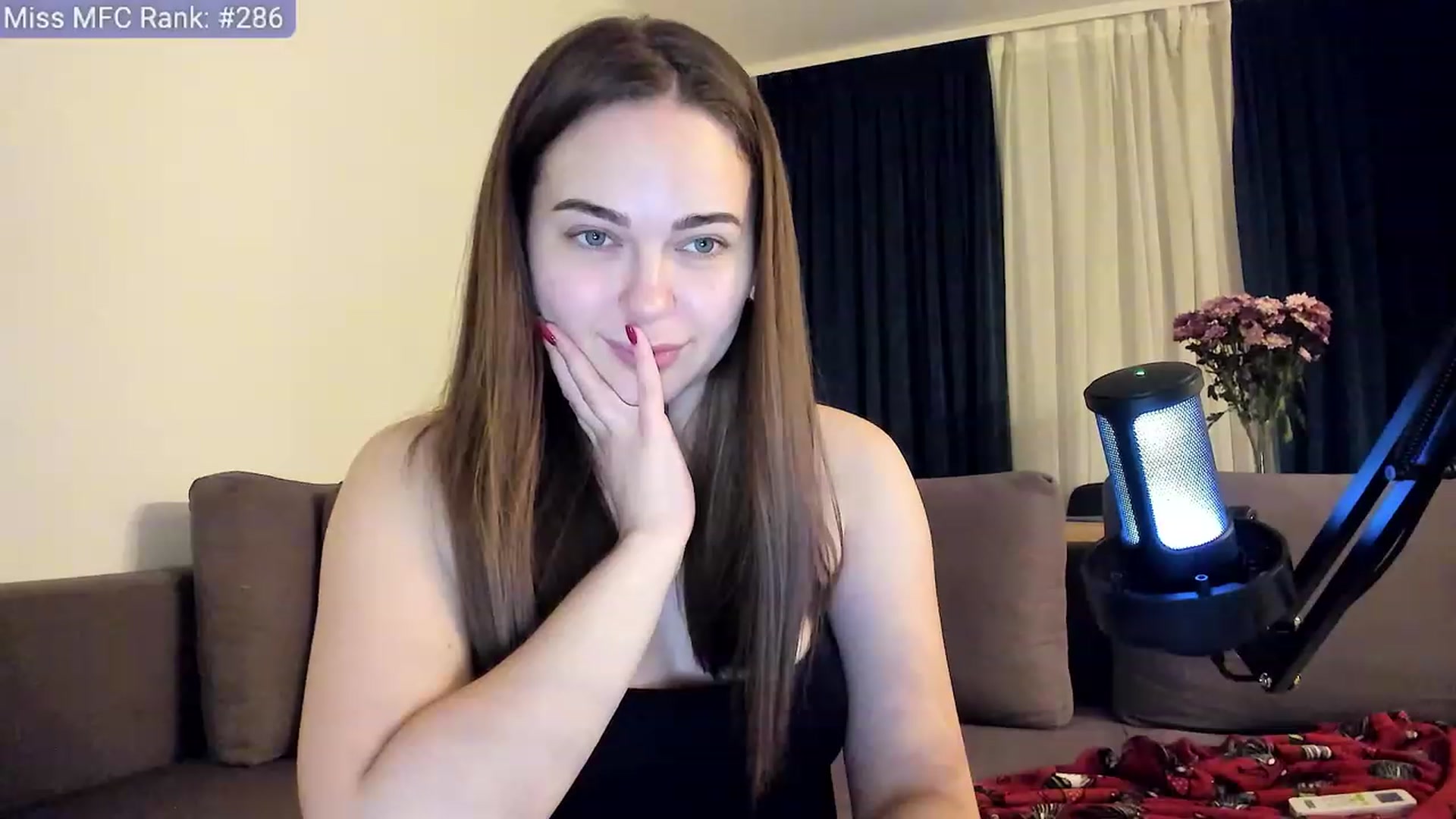 Gallery image thumbnail from BeeTheQueen's myfreecams stream on, 04/30/2023, 23:12 image 7 of 20