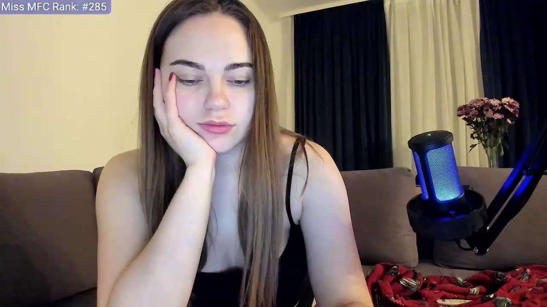 Gallery image thumbnail from BeeTheQueen's myfreecams stream on, 04/30/2023, 23:12 image 11 of 20