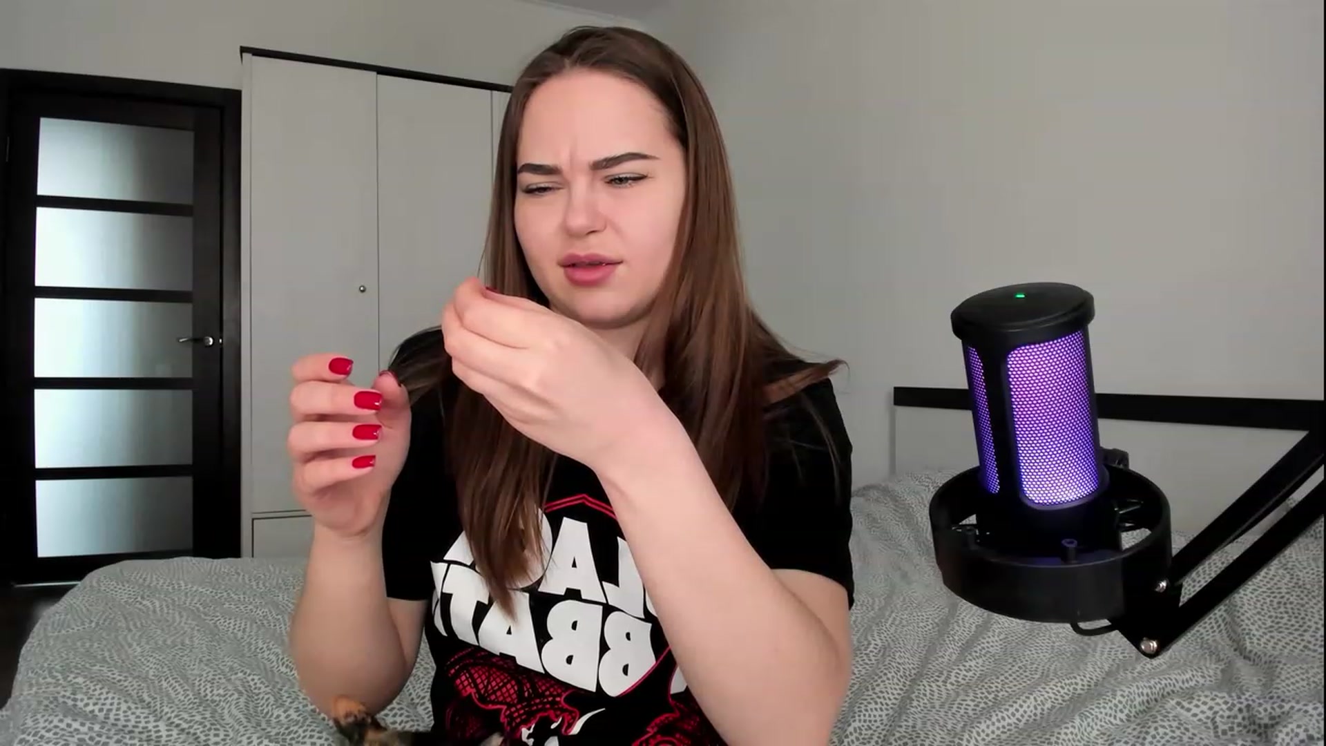 Gallery image thumbnail from BeeTheQueen's myfreecams stream on, 05/10/2023, 12:51 image 6 of 20