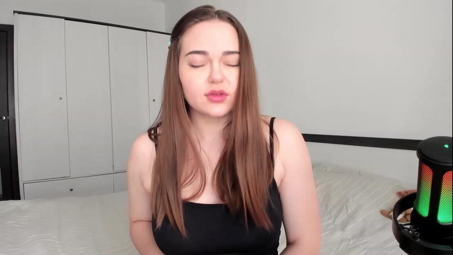 Gallery image thumbnail from BeeTheQueen's myfreecams stream on, 05/12/2023, 15:45 image 11 of 20