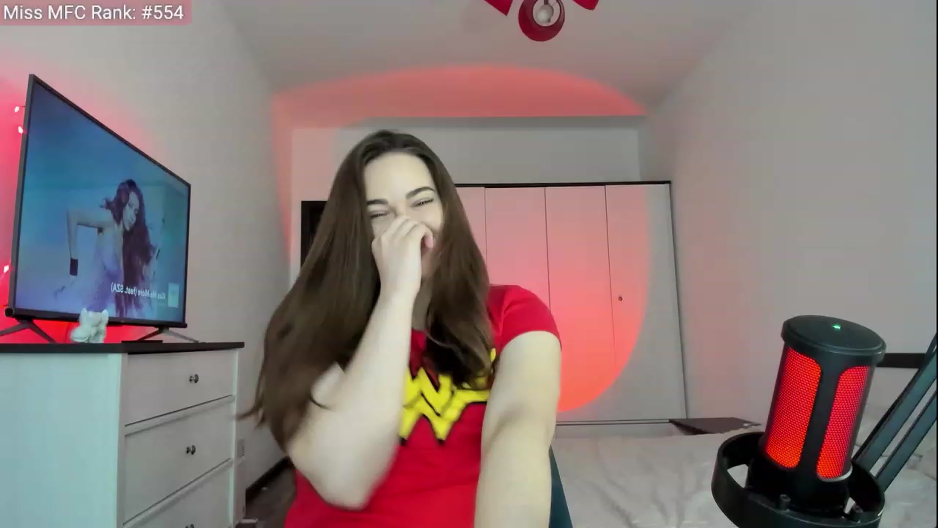 Gallery image thumbnail from BeeTheQueen's myfreecams stream on, 05/13/2023, 16:20 image 4 of 20