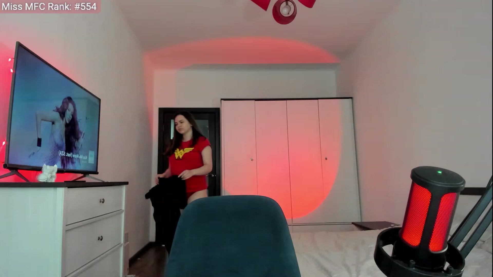 Gallery image thumbnail from BeeTheQueen's myfreecams stream on, 05/13/2023, 16:20 image 6 of 20