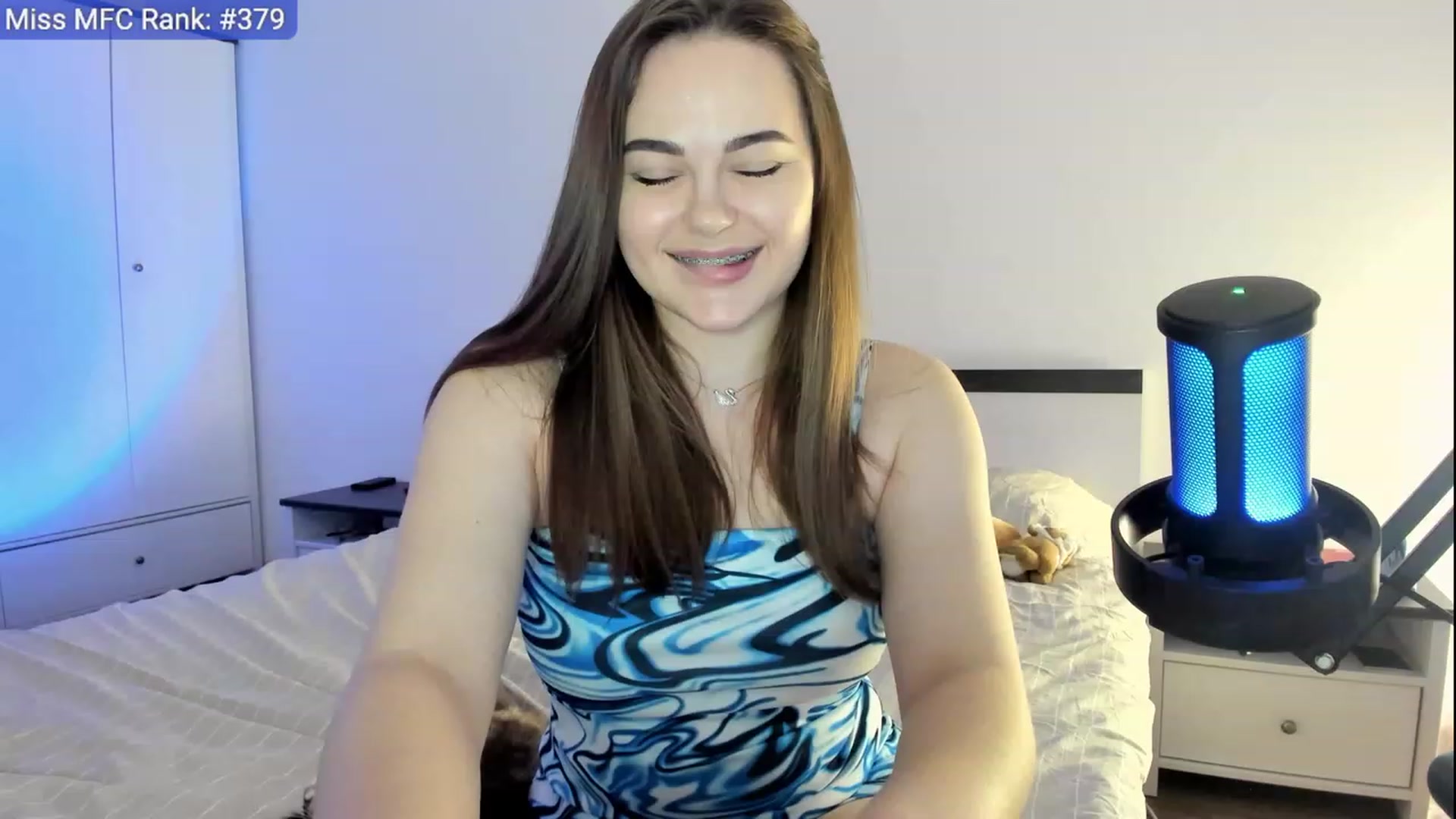 Gallery image thumbnail from BeeTheQueen's myfreecams stream on, 05/14/2023, 17:20 image 20 of 20
