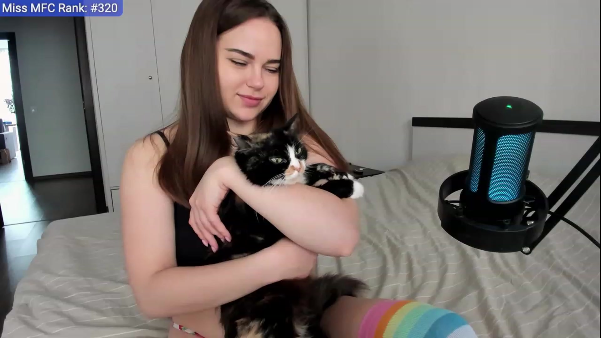 Gallery image thumbnail from BeeTheQueen's myfreecams stream on, 05/15/2023, 15:08 image 15 of 20