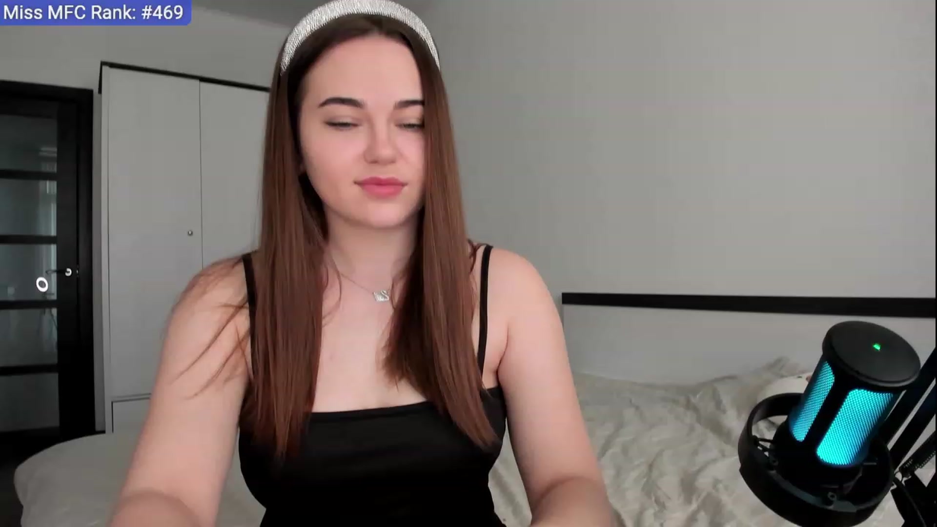 Gallery image thumbnail from BeeTheQueen's myfreecams stream on, 05/20/2023, 16:05 image 9 of 20