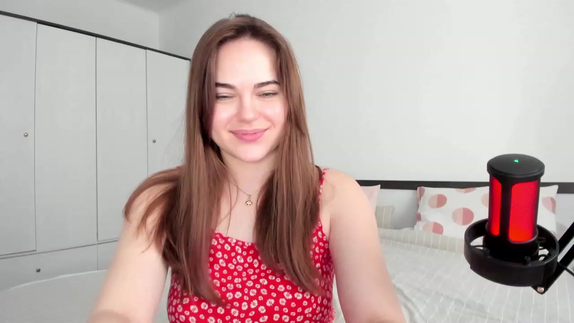 Gallery image thumbnail from BeeTheQueen's myfreecams stream on, 05/24/2023, 15:41 image 7 of 20