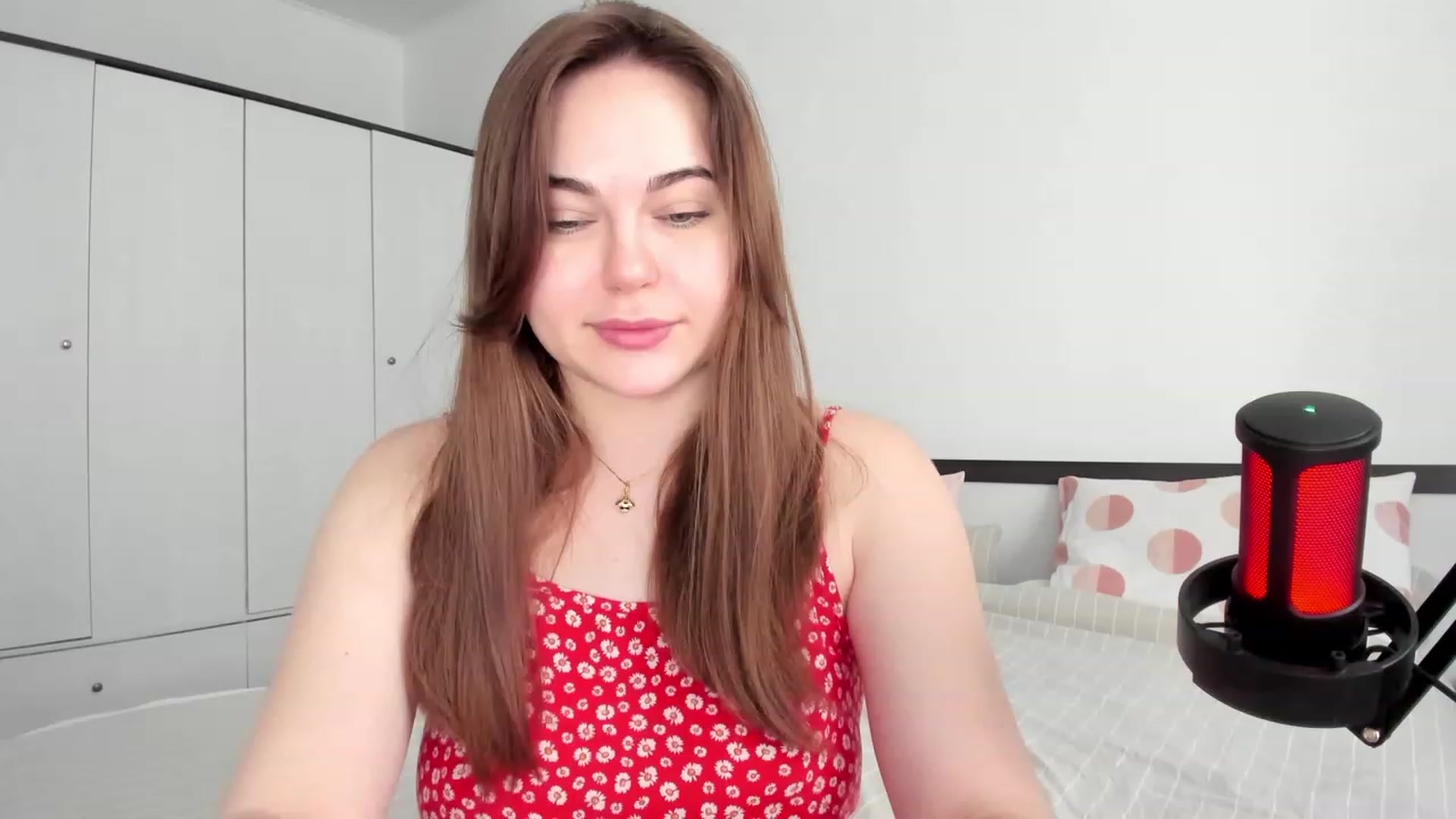 Gallery image thumbnail from BeeTheQueen's myfreecams stream on, 05/24/2023, 15:41 image 6 of 20