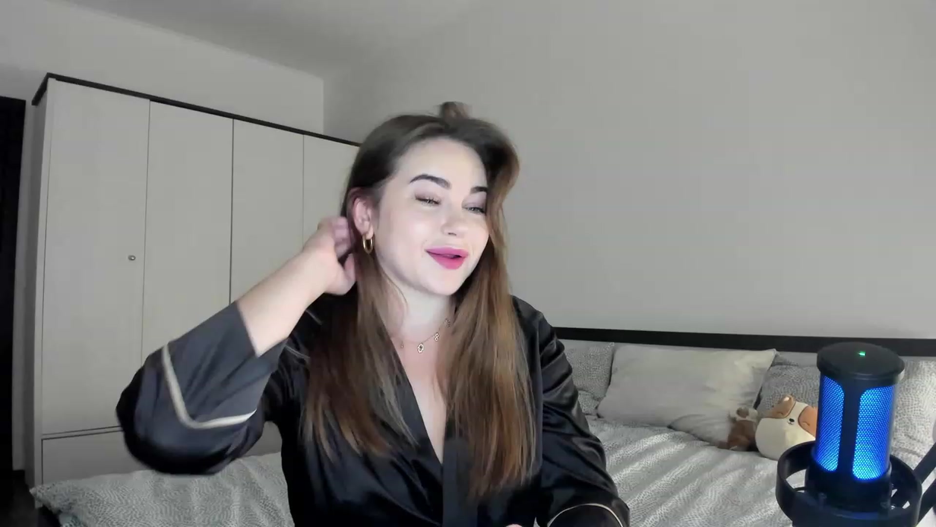 Gallery image thumbnail from BeeTheQueen's myfreecams stream on, 07/14/2023, 13:59 image 10 of 20