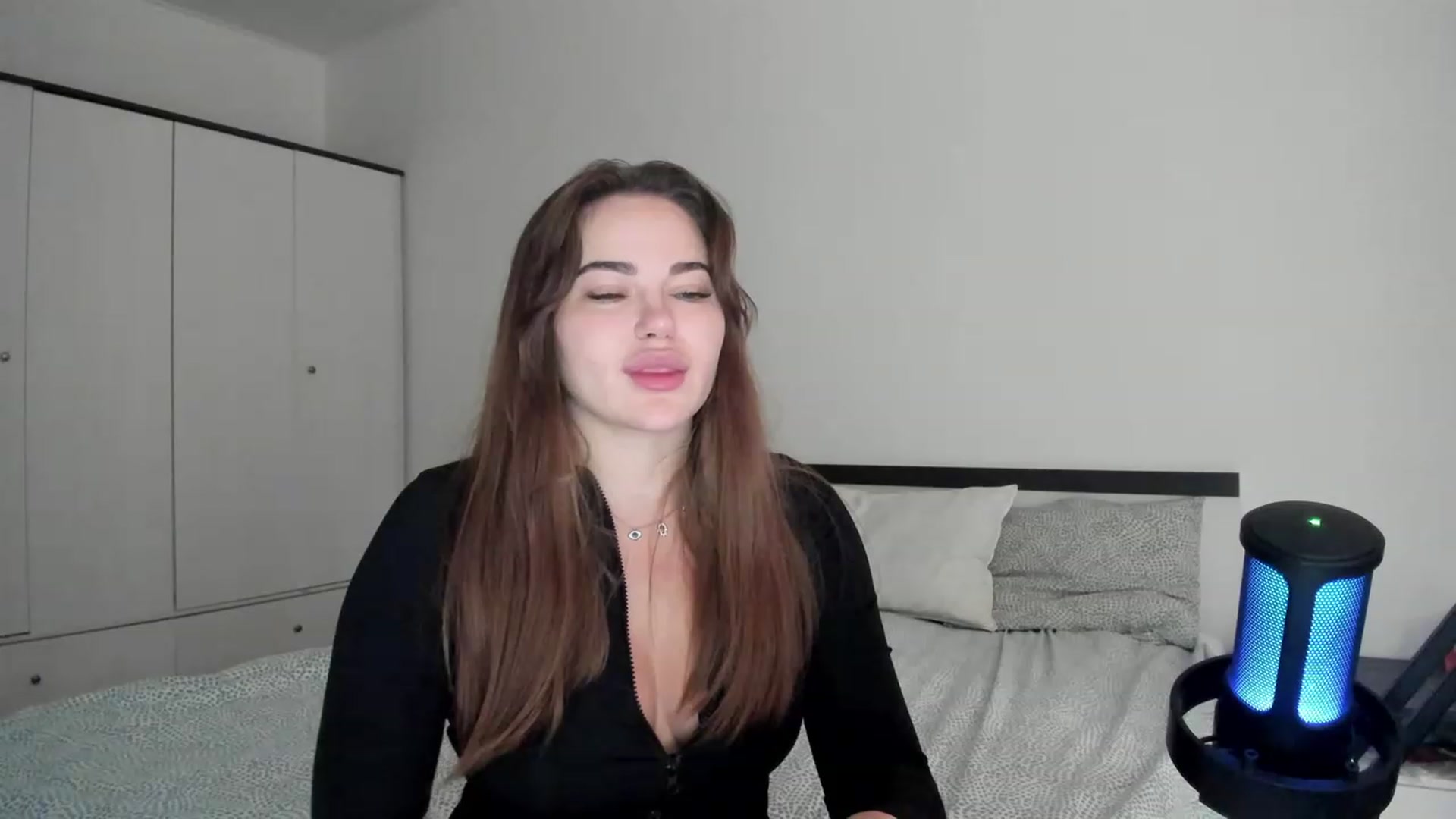 Gallery image thumbnail from BeeTheQueen's myfreecams stream on, 07/15/2023, 15:09 image 15 of 20