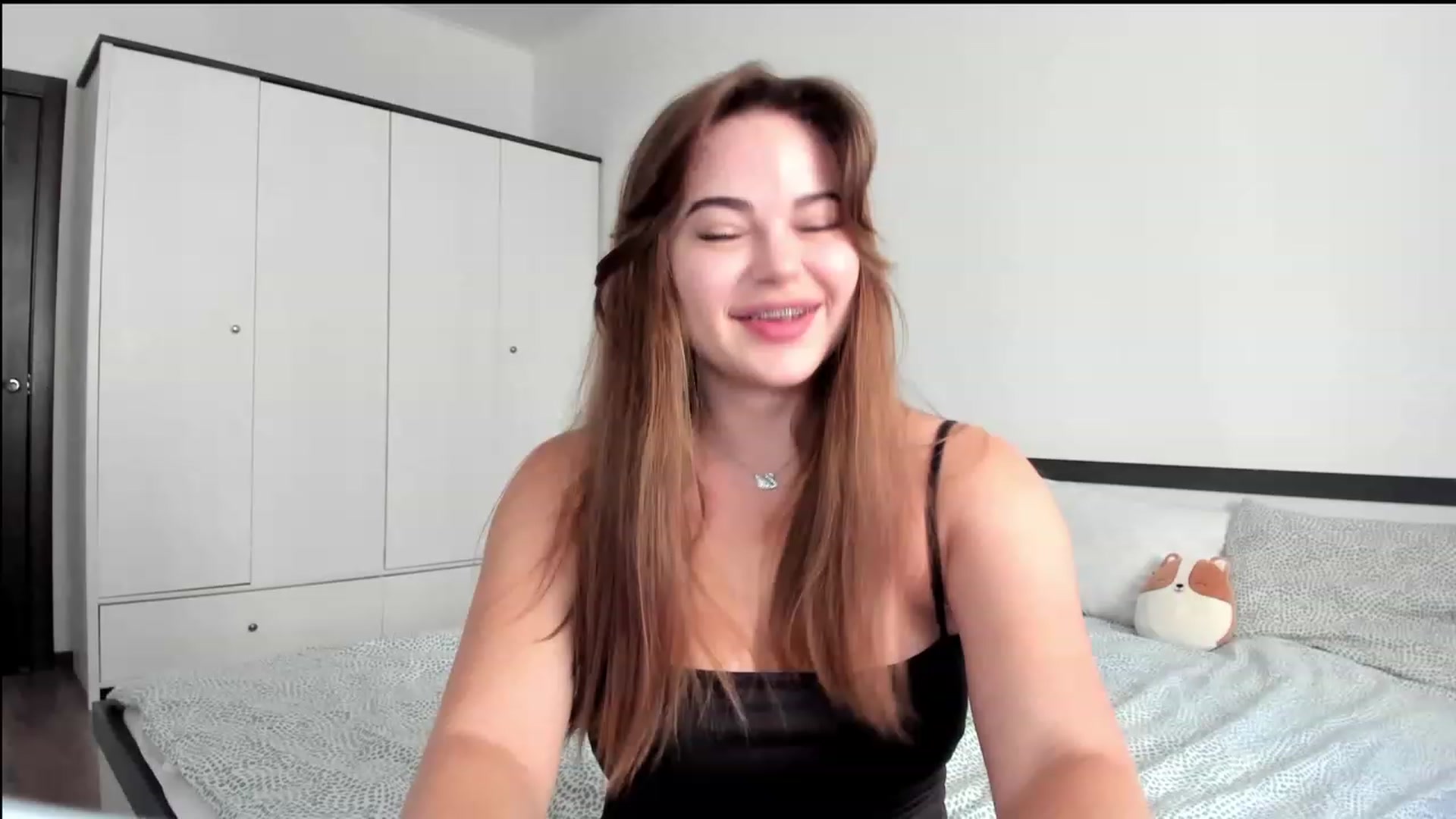 Gallery image thumbnail from BeeTheQueen's myfreecams stream on, 07/16/2023, 13:55 image 15 of 20