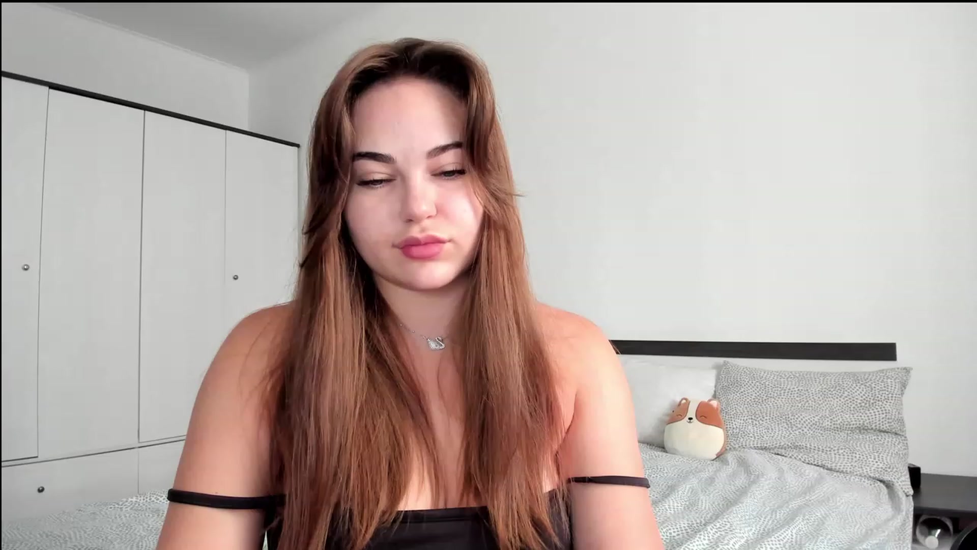 Gallery image thumbnail from BeeTheQueen's myfreecams stream on, 07/16/2023, 14:09 image 8 of 20