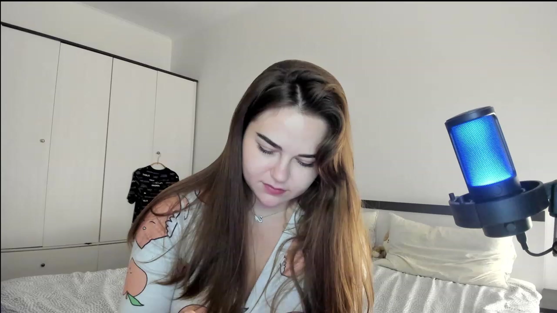 Gallery image thumbnail from BeeTheQueen's myfreecams stream on, 07/22/2023, 20:17 image 13 of 20