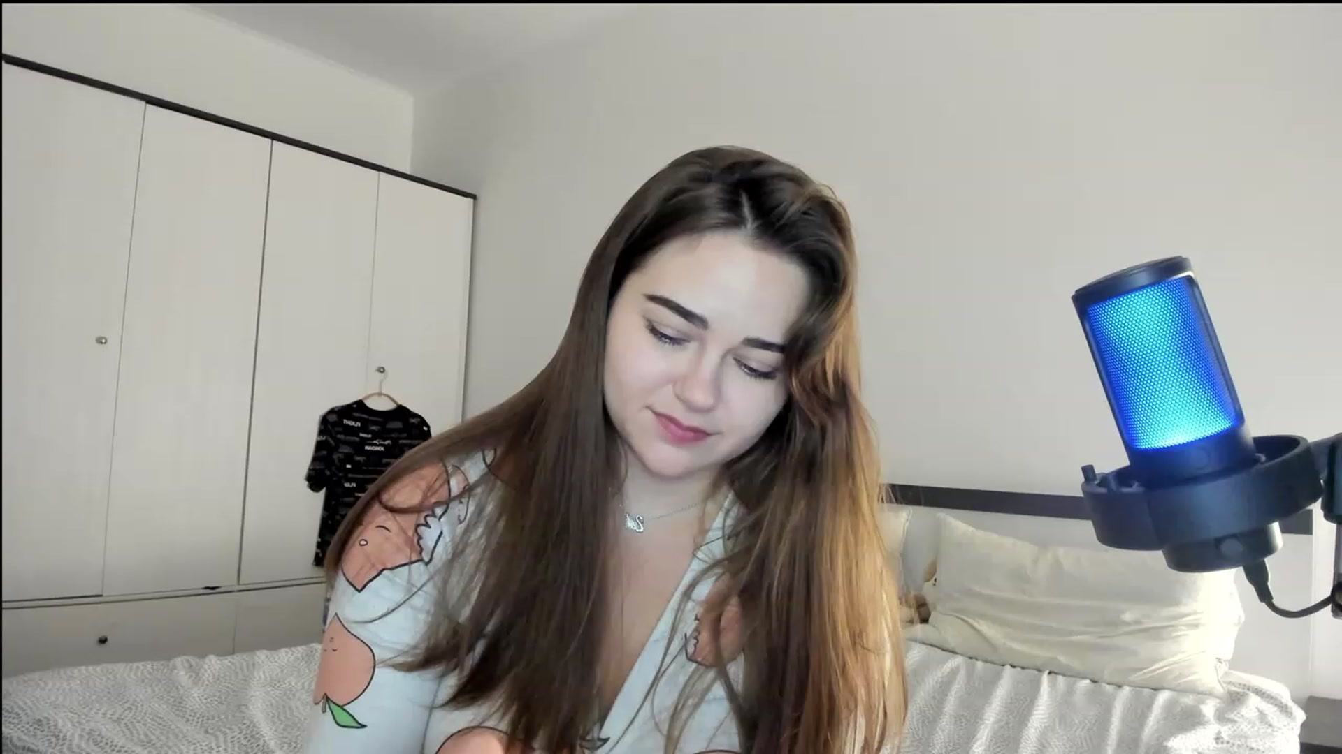 Gallery image thumbnail from BeeTheQueen's myfreecams stream on, 07/22/2023, 20:17 image 12 of 20
