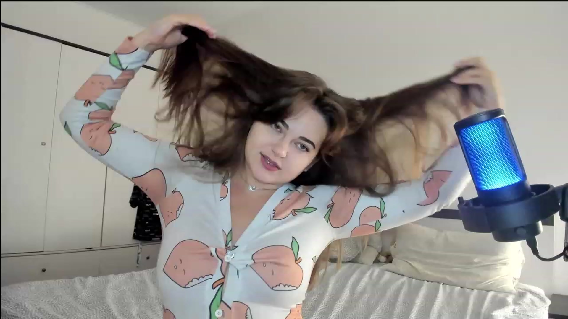 Gallery image thumbnail from BeeTheQueen's myfreecams stream on, 07/22/2023, 20:17 image 19 of 20