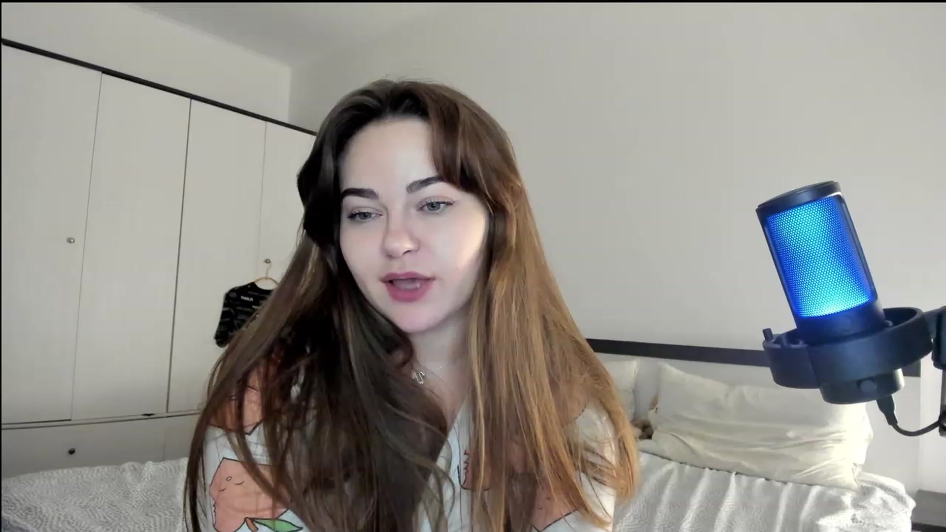 Gallery image thumbnail from BeeTheQueen's myfreecams stream on, 07/22/2023, 20:17 image 20 of 20