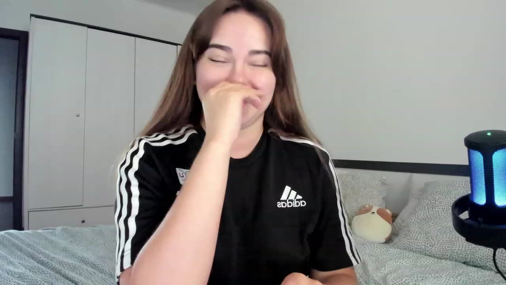 Gallery image thumbnail from BeeTheQueen's myfreecams stream on, 07/30/2023, 16:05 image 7 of 20