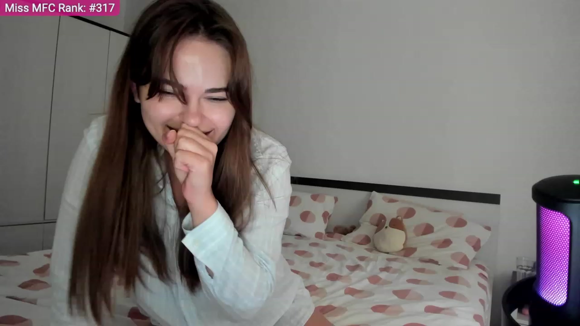 Gallery image thumbnail from BeeTheQueen's myfreecams stream on, 08/09/2023, 18:08 image 3 of 20