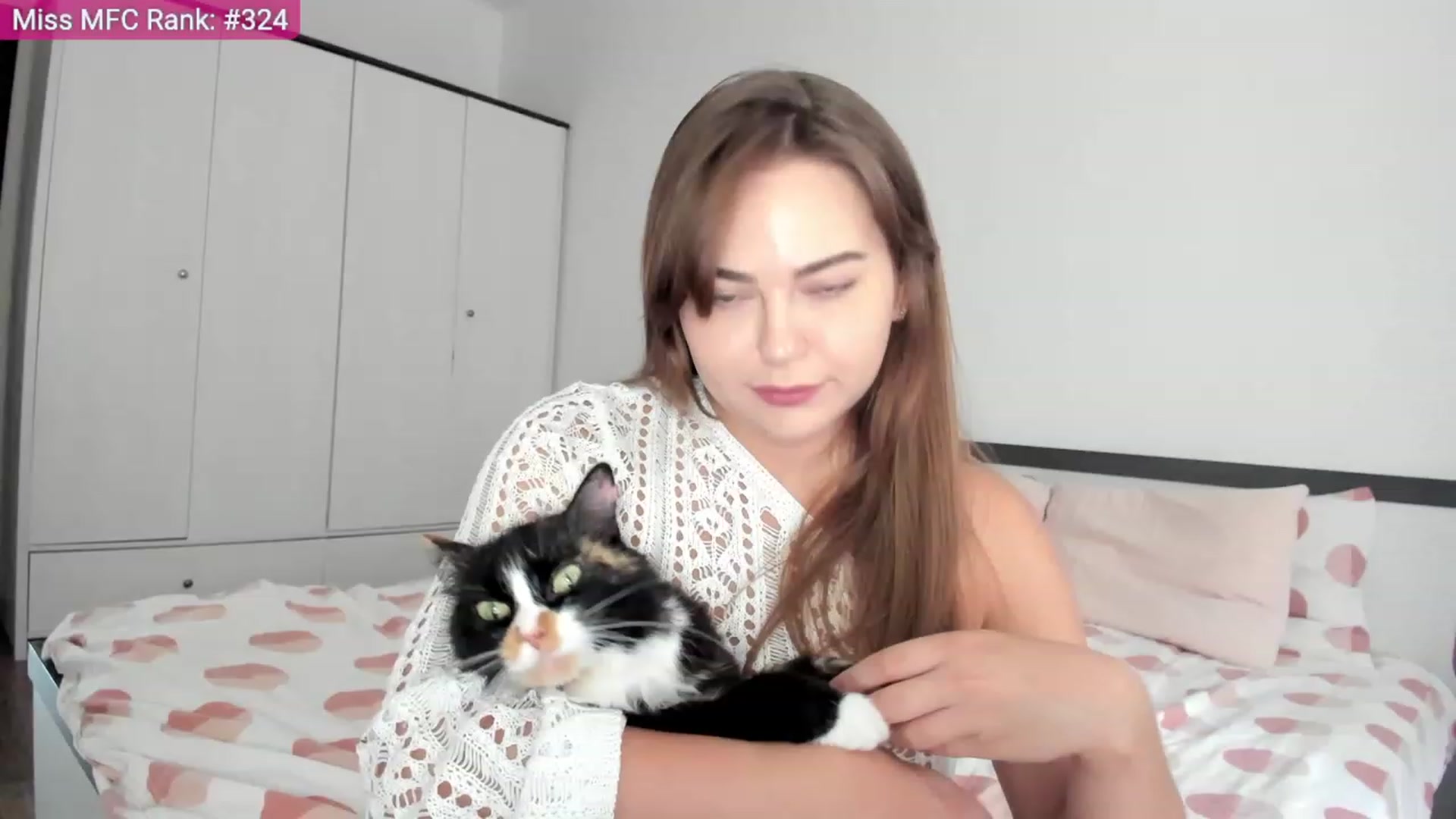 Gallery image thumbnail from BeeTheQueen's myfreecams stream on, 08/10/2023, 15:23 image 15 of 20