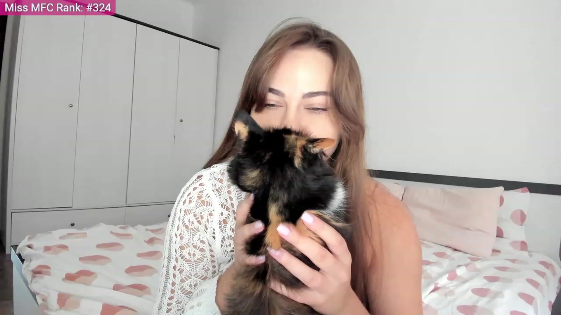 Gallery image thumbnail from BeeTheQueen's myfreecams stream on, 08/10/2023, 15:23 image 14 of 20